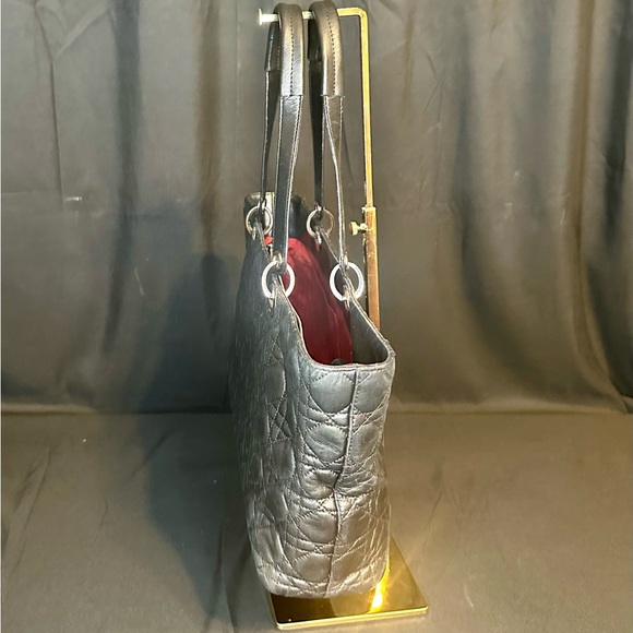 Sold - Picture 5 of 16